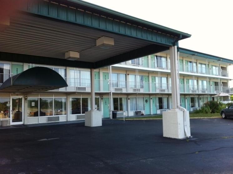 Motel 6 Richmond, Ky Eku Campus Area Exterior foto