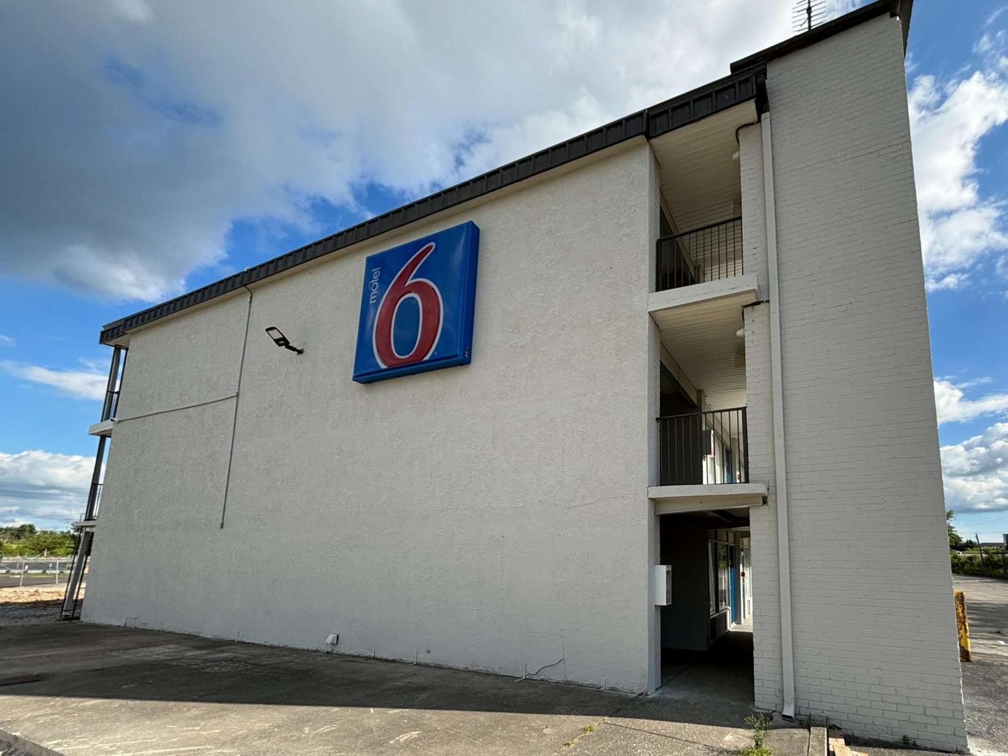 Motel 6 Richmond, Ky Eku Campus Area Exterior foto