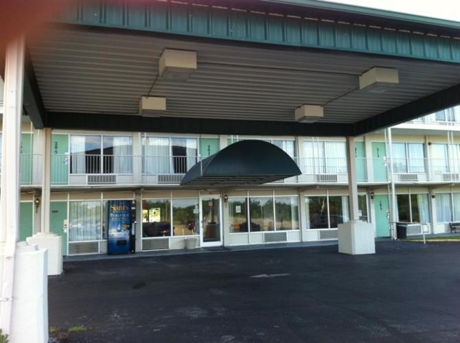 Motel 6 Richmond, Ky Eku Campus Area Exterior foto